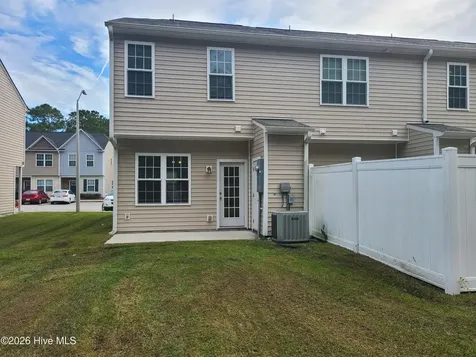 123 Beacon Woods Drive Holly Ridge NC 28445