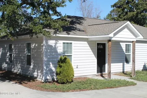 300 Williams Store Road Hampstead NC 28443