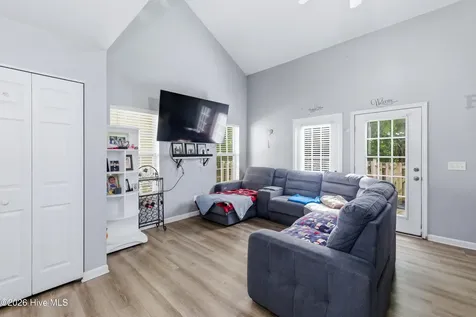 4217 Sequoia Court Wilmington NC 28403