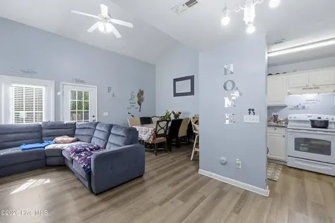 4217 Sequoia Court Wilmington NC 28403