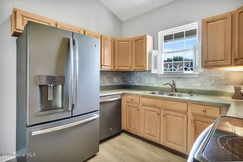 5027 Wyncie Wynd Southport NC 28461