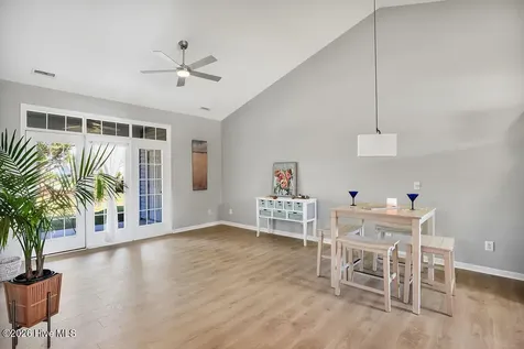 5027 Wyncie Wynd Southport NC 28461
