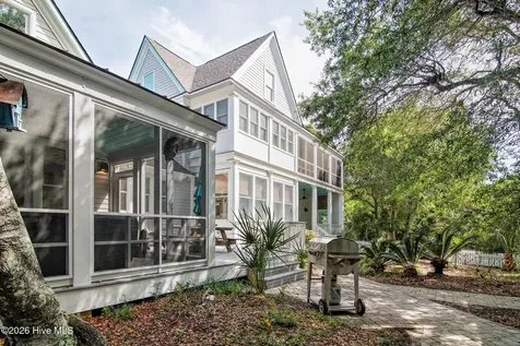 614 Ocracoke Way Bald Head Island NC 28461