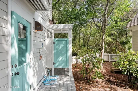 614 Ocracoke Way Bald Head Island NC 28461