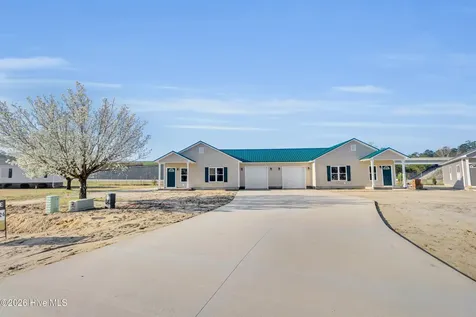 136 Macdonald Boulevard Havelock NC 28532