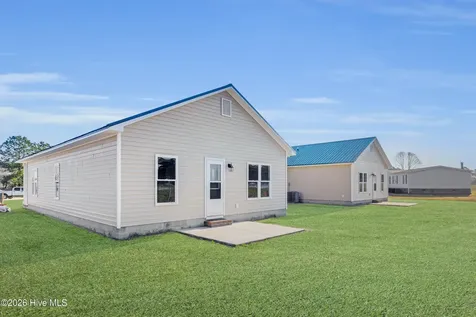 136 Macdonald Boulevard Havelock NC 28532