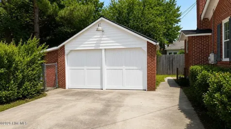 7511 Main Street Bethel NC 27812