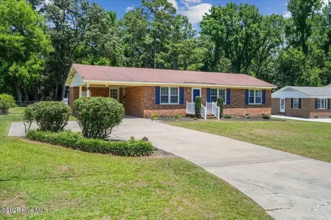 1910 Carolina Circle Goldsboro NC 27530