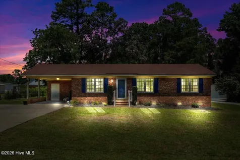 1910 Carolina Circle Goldsboro NC 27530