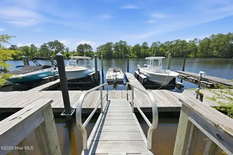 109 Shoreview Drive New Bern NC 28562