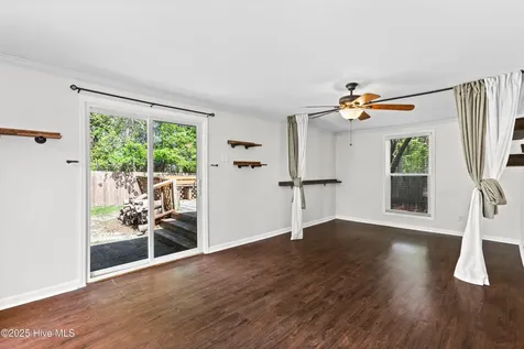 620 Shadowridge Road Jacksonville NC 28546