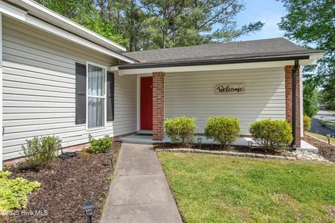620 Shadowridge Road Jacksonville NC 28546