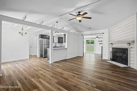 620 Shadowridge Road Jacksonville NC 28546