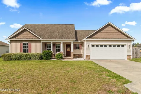 205 Long Neck Drive Richlands NC 28574