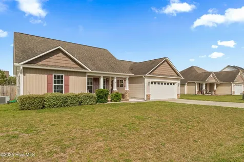 205 Long Neck Drive Richlands NC 28574