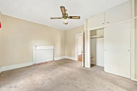 1352 Cornwallis Road Rose Hill NC 28458