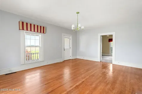 1352 Cornwallis Road Rose Hill NC 28458