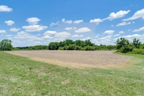 1352 Cornwallis Road Rose Hill NC 28458