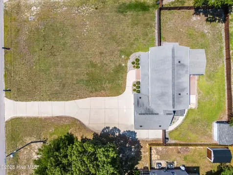 219 Everett Drive Sneads Ferry NC 28460