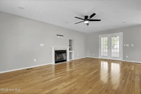 219 Everett Drive Sneads Ferry NC 28460