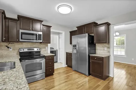 219 Everett Drive Sneads Ferry NC 28460