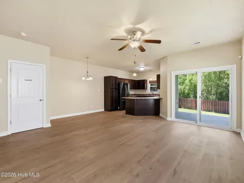 403 Frisco Way Holly Ridge NC 28445
