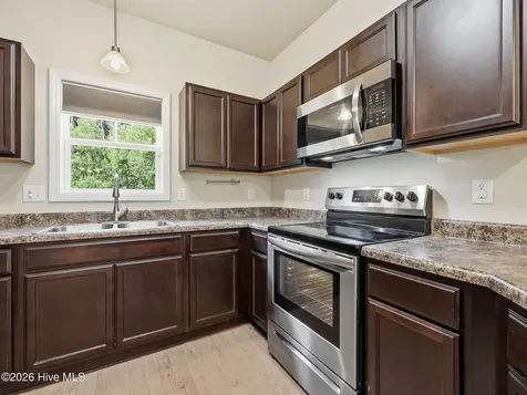 403 Frisco Way Holly Ridge NC 28445