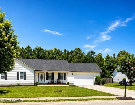 133 Airleigh Place Richlands NC 28574