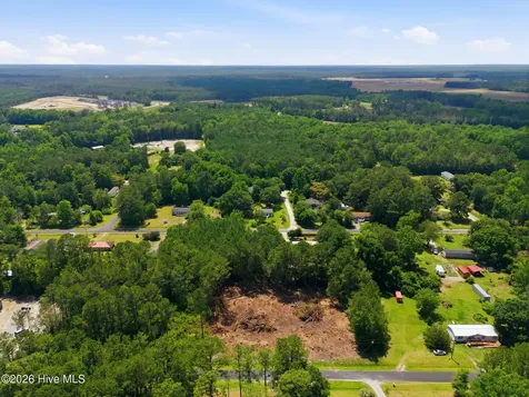 5066 Highland Drive SE Bolivia NC 28422