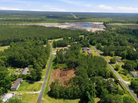5056 Highland Drive SE Bolivia NC 28422