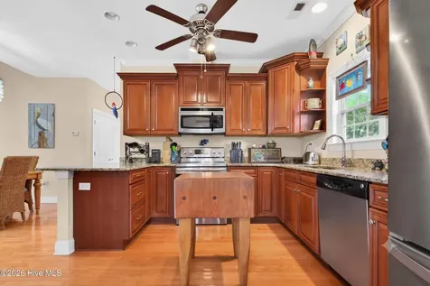 306 NE 46th Street Oak Island NC 28465