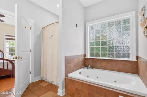 306 NE 46th Street Oak Island NC 28465
