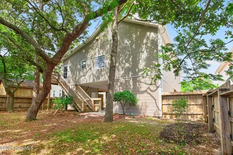 306 NE 46th Street Oak Island NC 28465