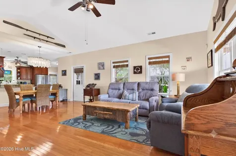306 NE 46th Street Oak Island NC 28465