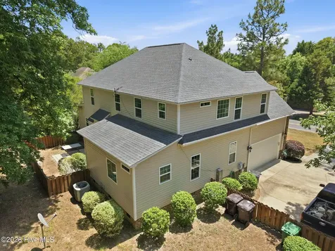 585 Burning Tree Road Pinehurst NC 28374