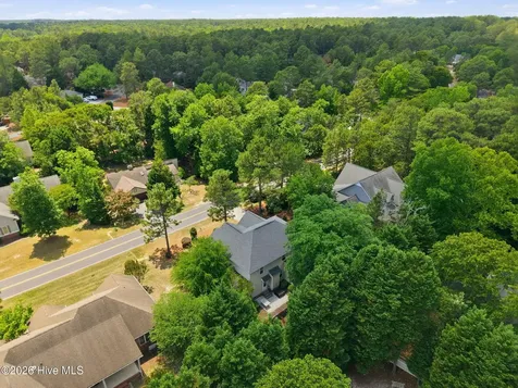 585 Burning Tree Road Pinehurst NC 28374