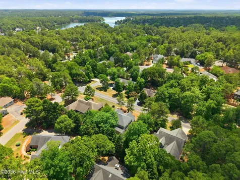 585 Burning Tree Road Pinehurst NC 28374