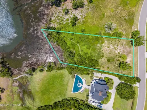 00 E Windward Landing Place Hampstead NC 28443