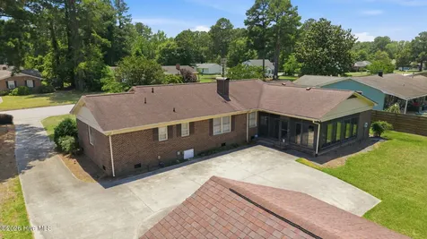 304 Lawson Road Washington NC 27889