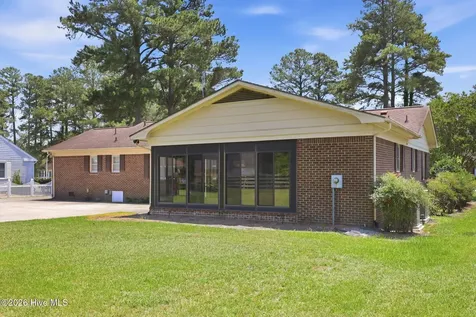 304 Lawson Road Washington NC 27889