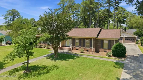 304 Lawson Road Washington NC 27889