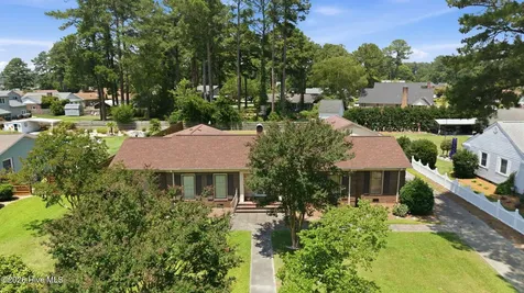 304 Lawson Road Washington NC 27889