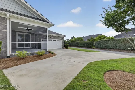 8450 Oak Abbey Trail NE Leland NC 28451