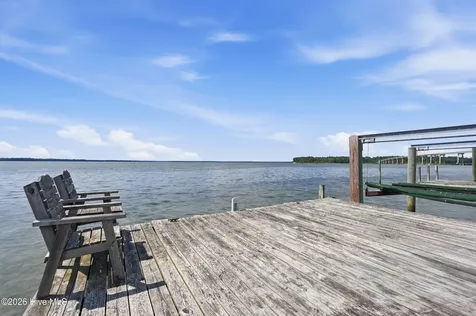 132 Gemstone Drive Sneads Ferry NC 28460