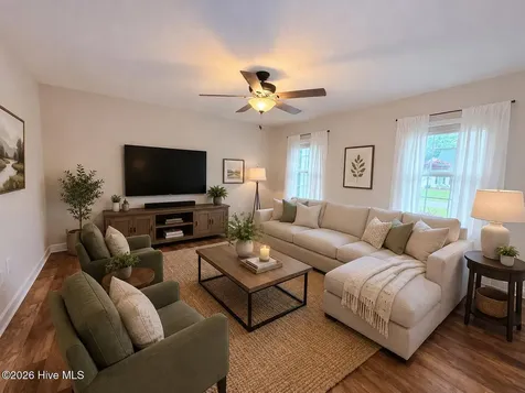 3255 Doug Drive Kinston NC 28504