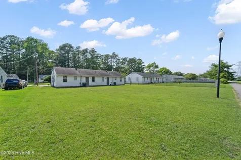 1218 Davis Street Jacksonville NC 28540