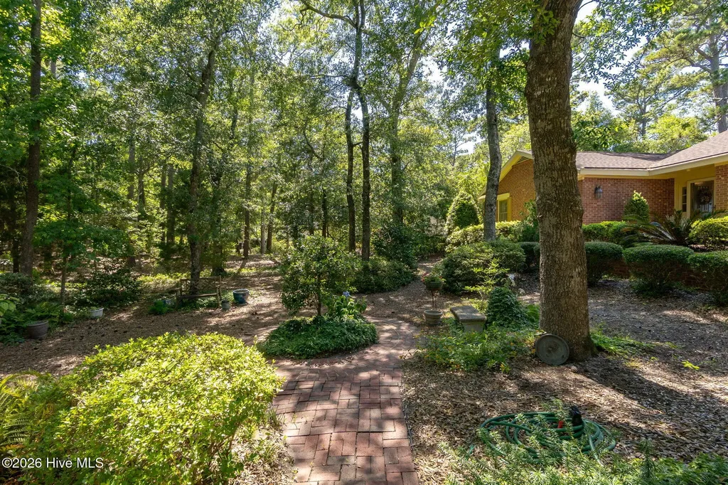 105 Magnolia Court Pine Knoll Shores NC 28512