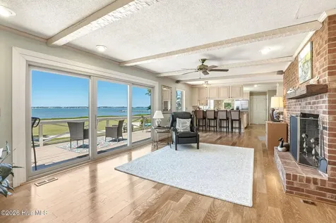 105 Magnolia Court Pine Knoll Shores NC 28512