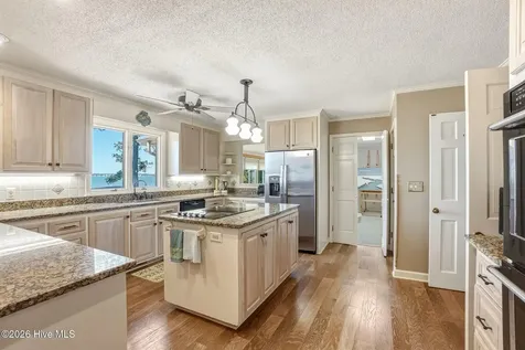 105 Magnolia Court Pine Knoll Shores NC 28512