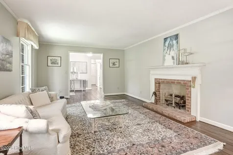 105 Magnolia Court Pine Knoll Shores NC 28512
